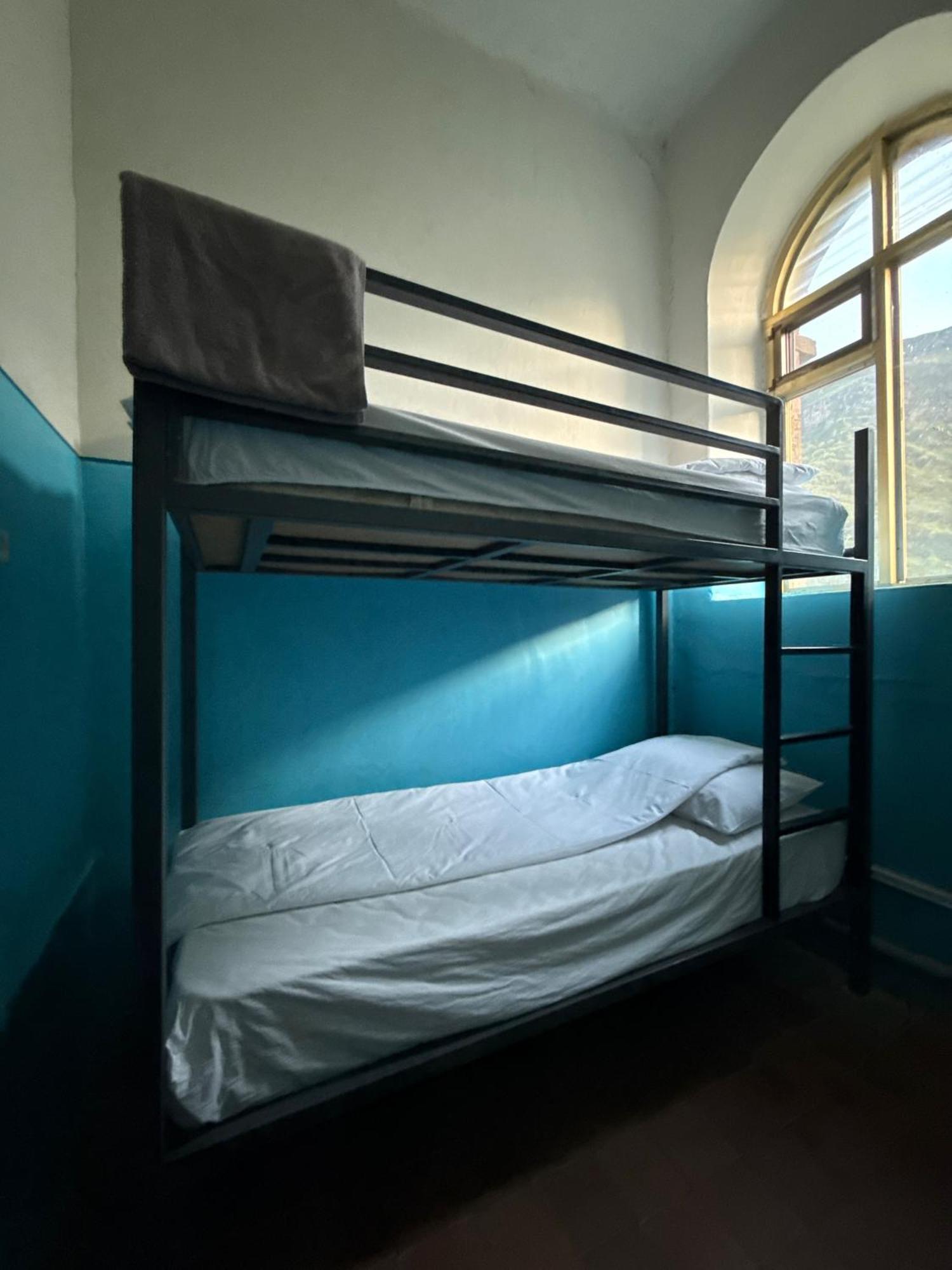 Tumanyan Bathhouse Hostel Esterno foto