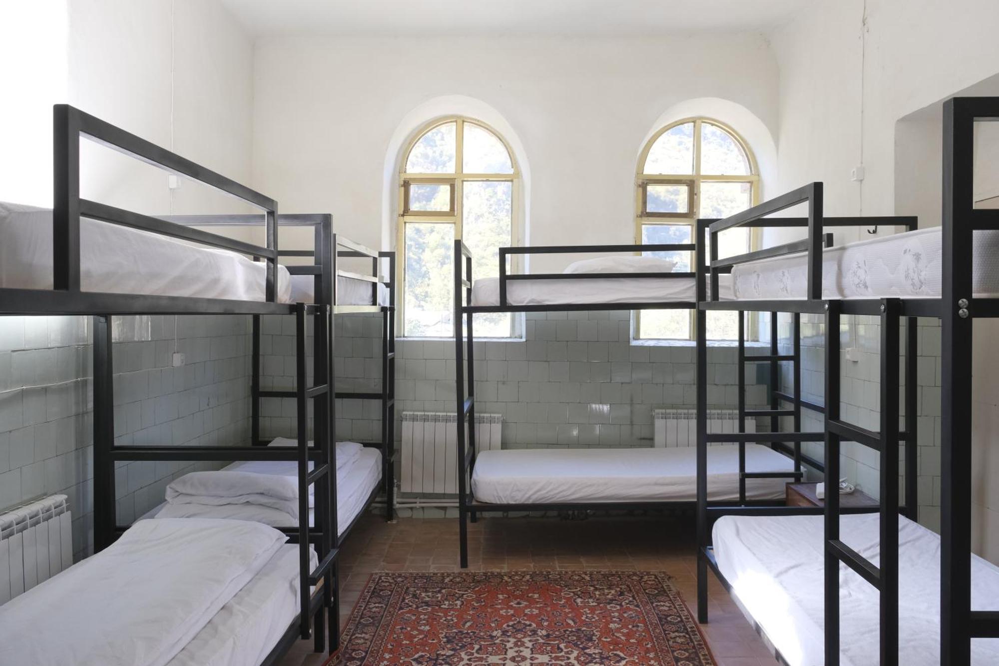 Tumanyan Bathhouse Hostel Esterno foto